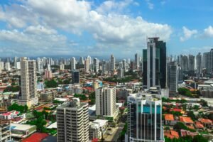 Panamá lidera crecimiento económico en Latinoamérica con 3.9%